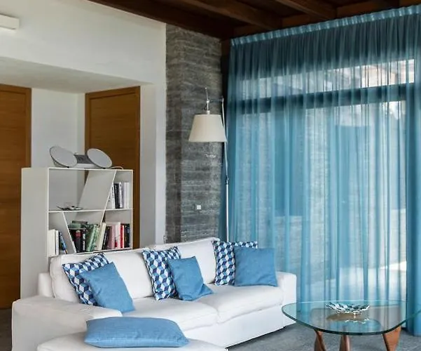 Tatil Evi Stendhal - By Lovecomo *