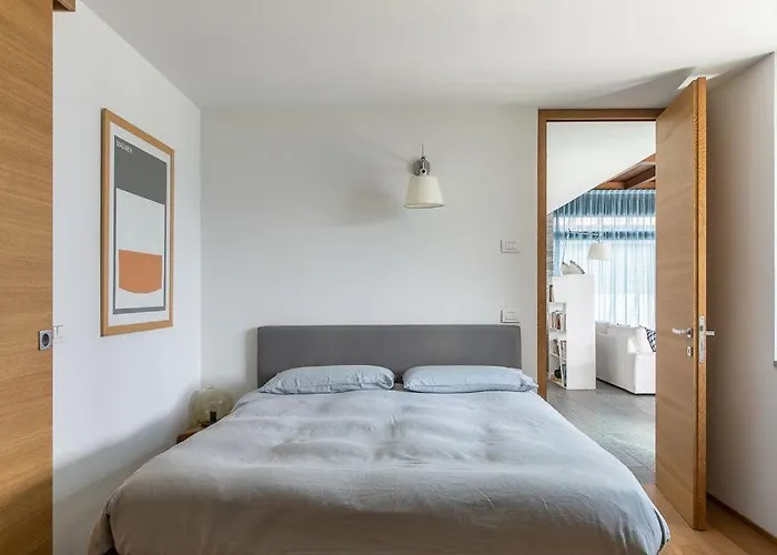 Stendhal - By Lovecomo Tatil Evi Menaggio