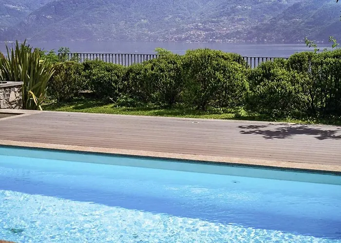 בית נופש Stendhal - By Lovecomo מנאג'יו